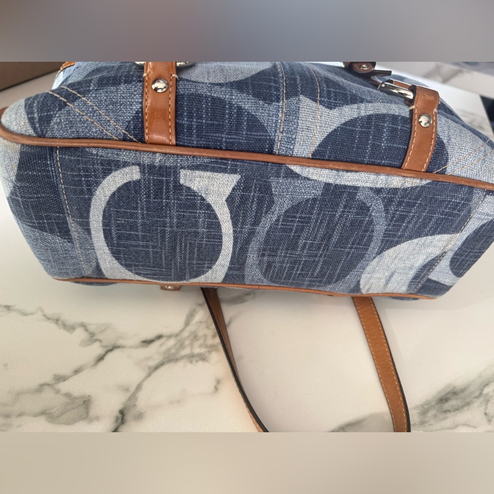 Coach Signature Tonal Denim Tote #F13810 - Picture 5 of 9